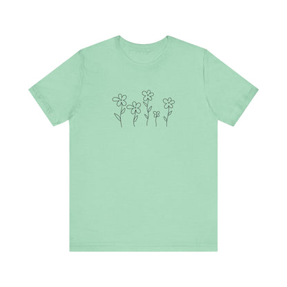 Floral Graphic Tee - Casual Comfort for Nature Lovers