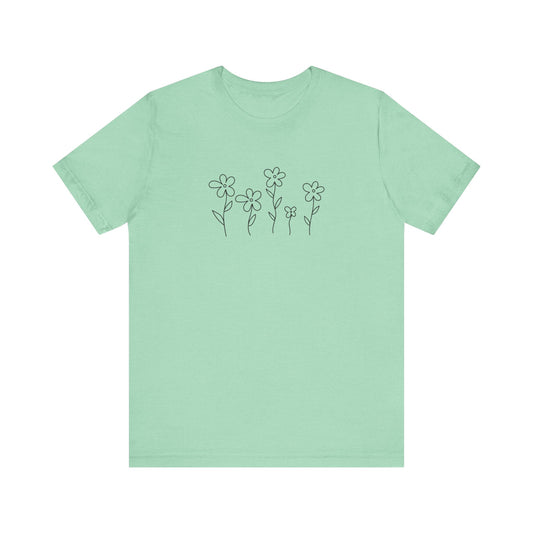 Floral Graphic Tee - Casual Comfort for Nature Lovers